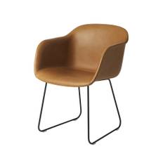 Muuto Fiber karmstol sled base Refine læder cognac, sort