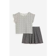 H&M 2-delt Sæt Med Top Og Skorts Hvid/prikket, Tøjsæt. Farve: White/spotted I størrelse 92