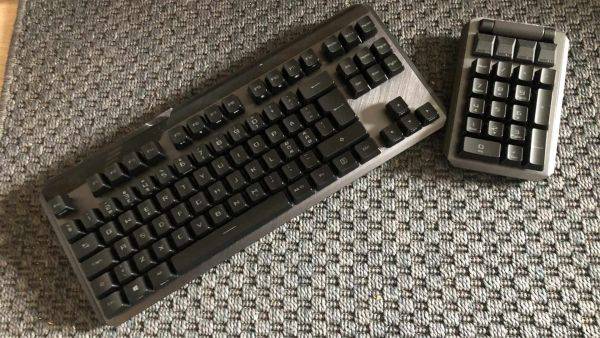 TEST: Bedste Gaming Tastatur 2022 → 11 Ekspertanmeldelser