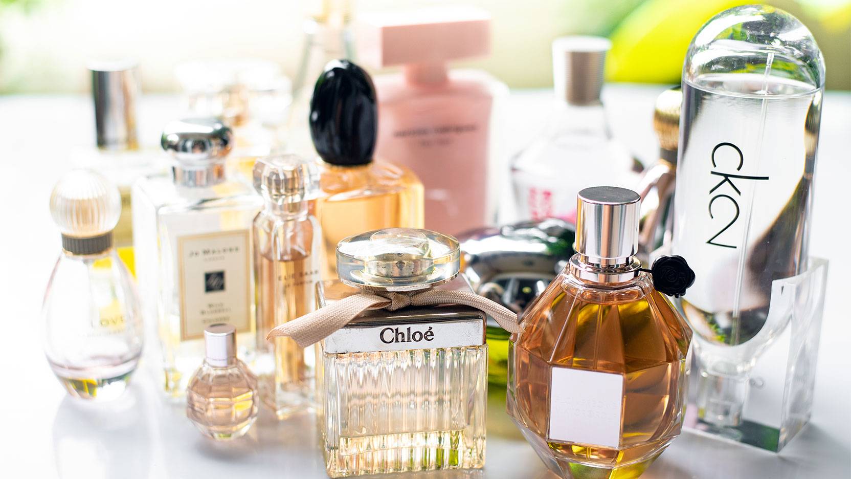 Topliste: Populære parfumer til kvinder