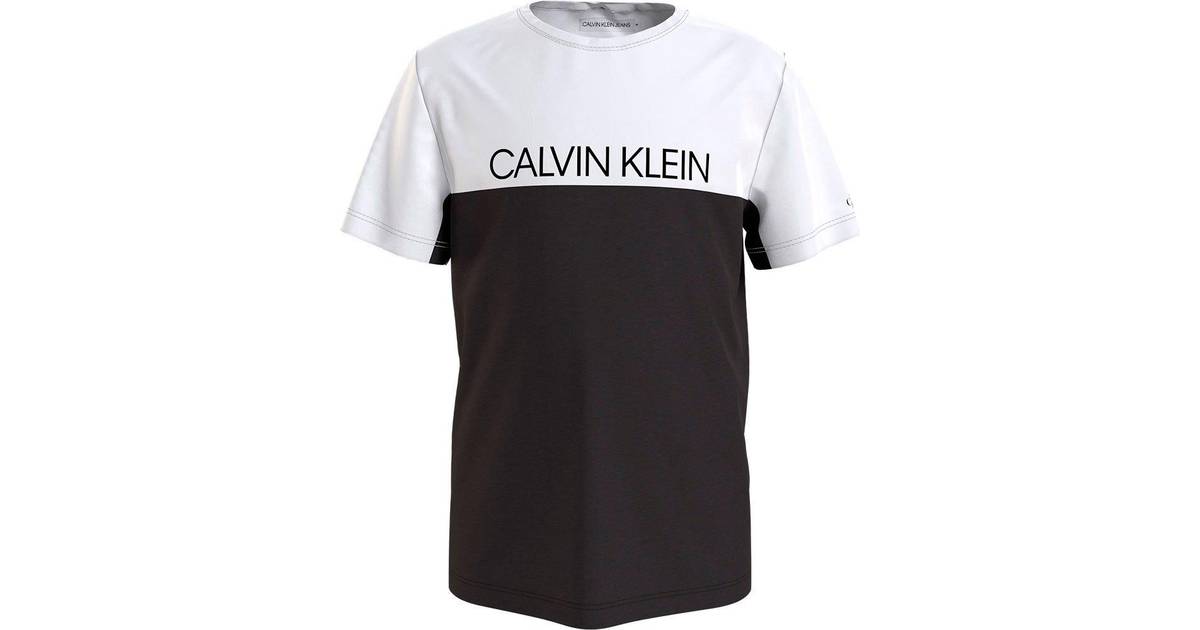 Calvin Klein Organic Cotton Colour Block T-shirt - Ck Black (IB0IB00953BEH)  • Pris »