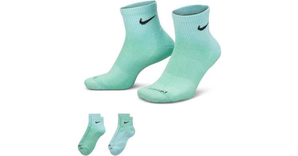 Nike Everyday Plus Cushioned Ankle Socks • Se pris »
