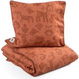 Sebra Junior Bed Linen Forest Dark Amber 100x130cm • Pris »