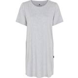 Triumph Bambus T-shirt kjole lysegrå til Dame fra JBS of Denmark  (Størrelse: XXL) • Pris »
