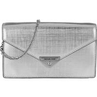 Michael Kors Grace Medium Metallic Leather Envelope Clutch - Silver • Se  priser nu »