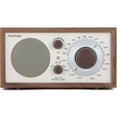 AM - AUX in 3,5 mm - Brun Radioer Tivoli Audio Model One