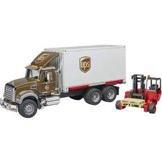 Lastbiler Bruder MACK Granite UPS Logistics Truck with Forklift 02828