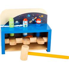 Small Foot Hammering Bench Space 11506