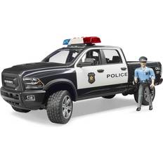 Udrykningskøretøj Bruder Police Ram 2500 w/ Policeman & Light & Sound Module 02505
