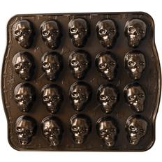 Nordic Ware Skull Chokoladeform 27.9 cm