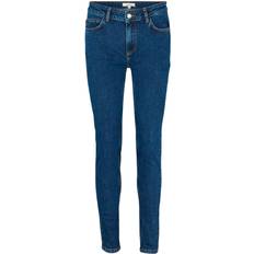 Basic Apparel Bukser & Shorts Basic Apparel Eve Jeans Mid