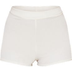 PrettyLittleThing Dame - W40 Bukser & Shorts PrettyLittleThing Crinkle Rib Hot Pants - Cream
