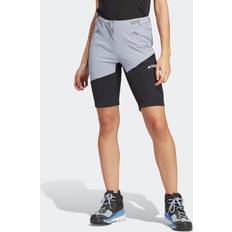 Adidas 48 - Dame Shorts adidas TERREX Xperior shorts Silver Violet Black