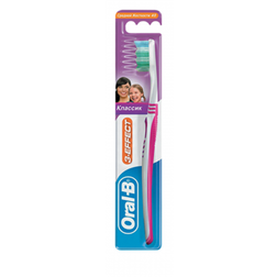 Oral-B b Toothbrush Classic 3 effect 40 Medium