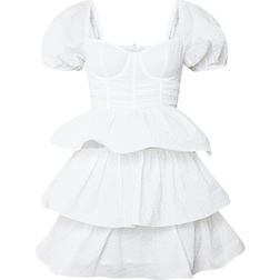 PrettyLittleThing Crinkle Cup Detail Tiered Skirt Skater Dress - White