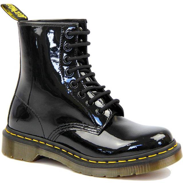 Doc 2025 martens pris