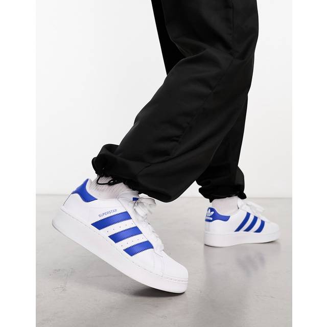 Adidas Originals – Superstar XLG – Vita och blå sneakers-Vit/a